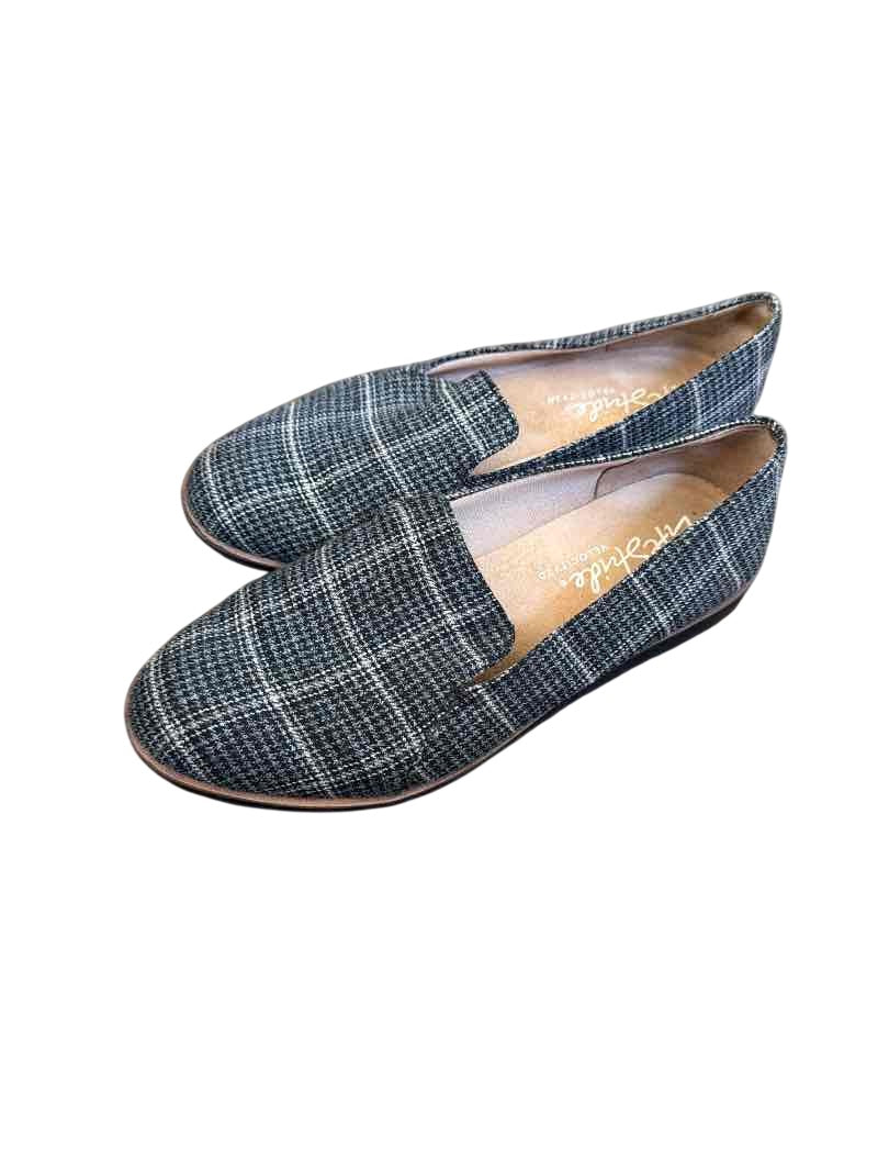 Life stride Plaid Loafers Flats