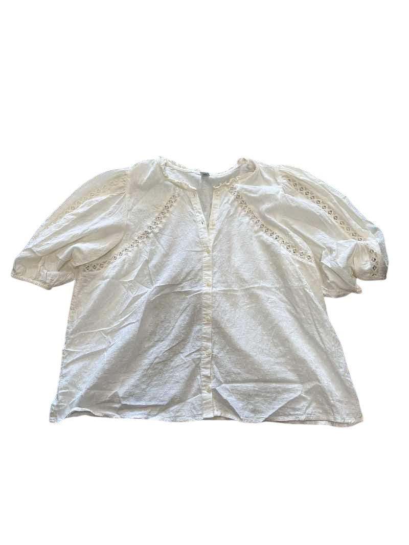 Old NAVY Lace Detail Short Sleeves
